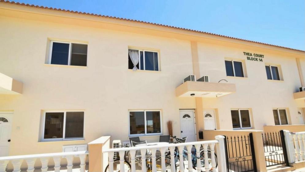 Protaras Ionian Breeze House 10 Minutes Walk From The Beach Paralimni Exterior photo